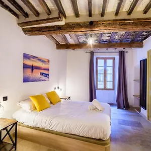 Paul De Vence : Le Charme De L'atypique Saint-Paul-de-Vence